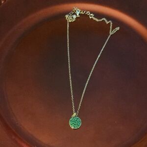 Elegant Green Pendant Necklace